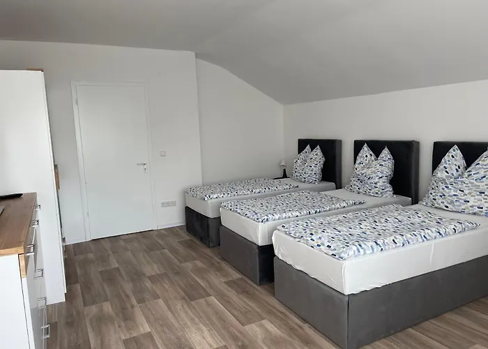 ゲストハウス Monteurzimmer *